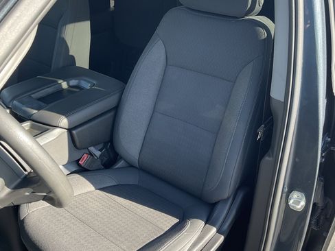 Used 2020 Chevrolet Silverado 1500 RST w/ RST Value Package image 6