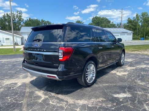 Used 2024 Ford Expedition Max Platinum AWD/4WD image 6