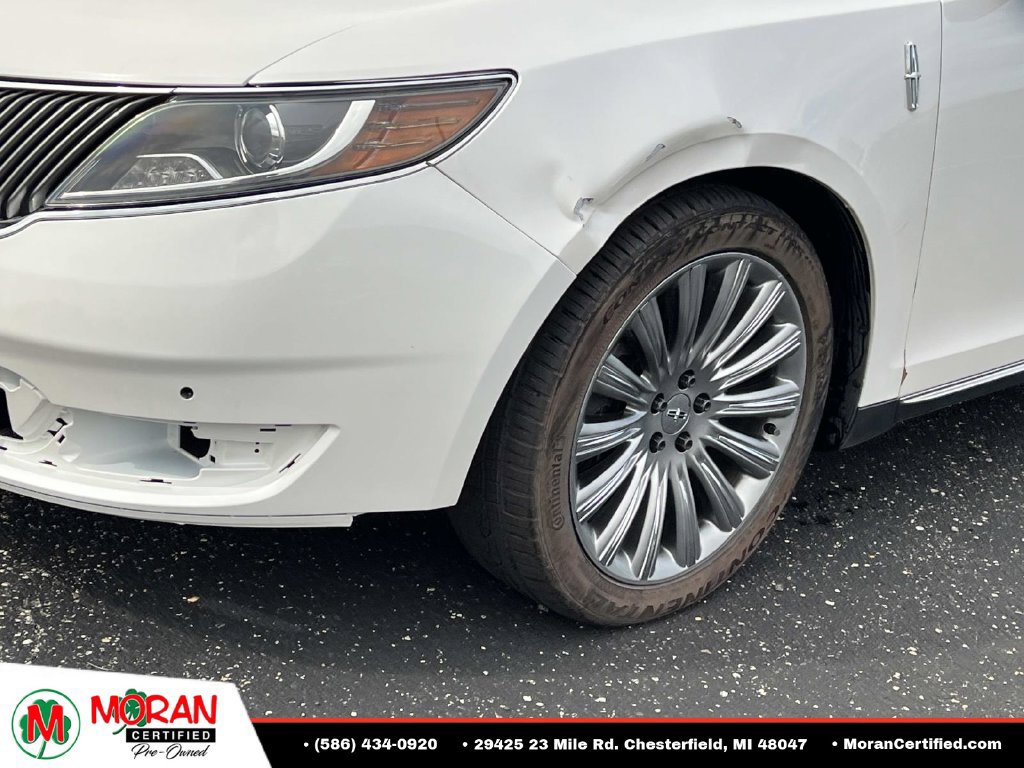 Used 2015 Lincoln MKS AWD w/ Equipment Group 101A image 8