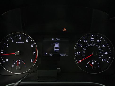 Used 2020 Kia Forte LXS FWD image 31