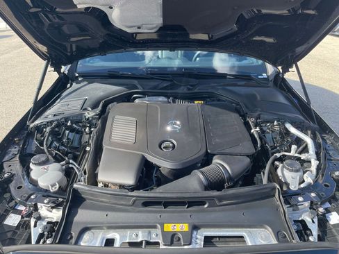 Used 2024 Mercedes-Benz C 300 4MATIC Sedan image 32