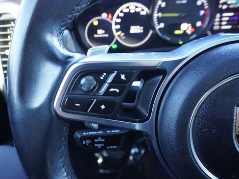 Used 2019 Porsche Cayenne E-Hybrid image 49