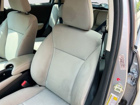 Used 2019 Honda HR-V LX image 18