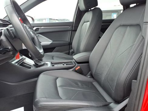 Used 2025 Audi Q3 2.0T Premium AWD/4WD image 13