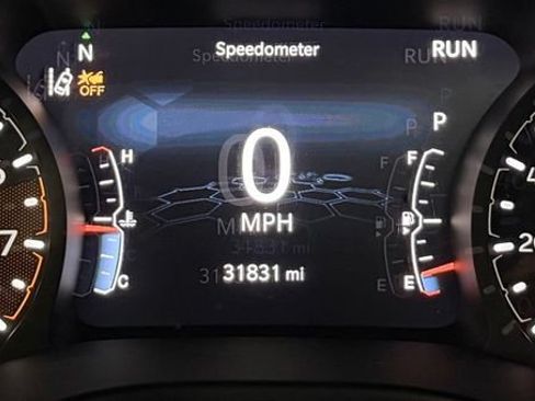 Used 2023 Jeep Compass Latitude w/ Sun and Sound Group AWD/4WD image 16