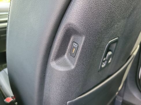 Used 2023 Kia Sportage SX FWD image 10