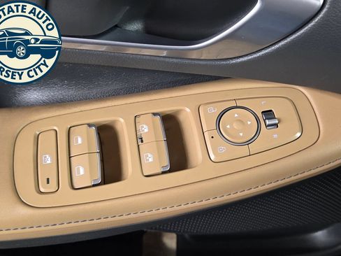 Used 2021 Hyundai Sonata Limited FWD image 25