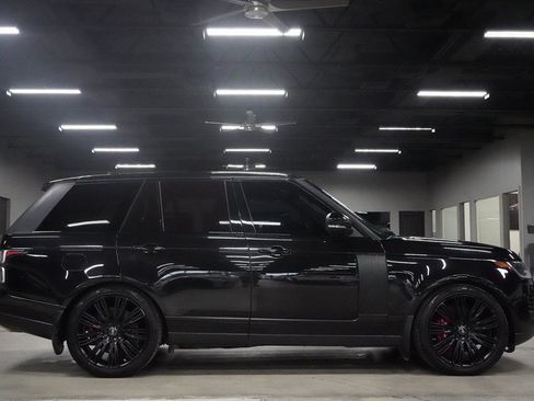 Used 2019 Land Rover Range Rover Supercharged AWD/4WD image 6