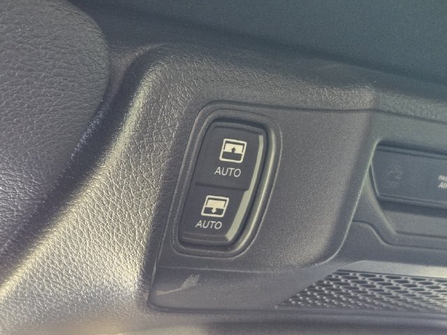 Used 2026 Jeep Wrangler Unlimited Rubicon AWD/4WD image 36