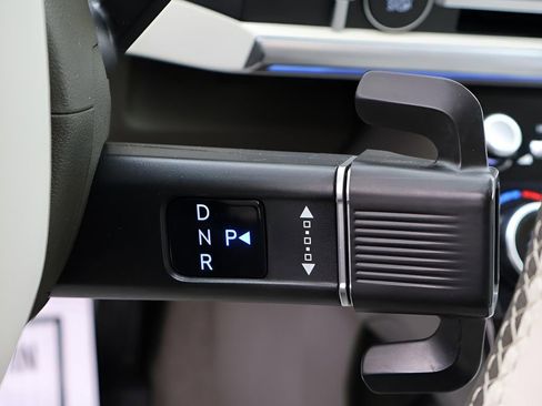 Used 2025 Hyundai Santa Fe Calligraphy image 39