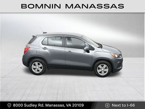 Used 2020 Chevrolet Trax LS image 24