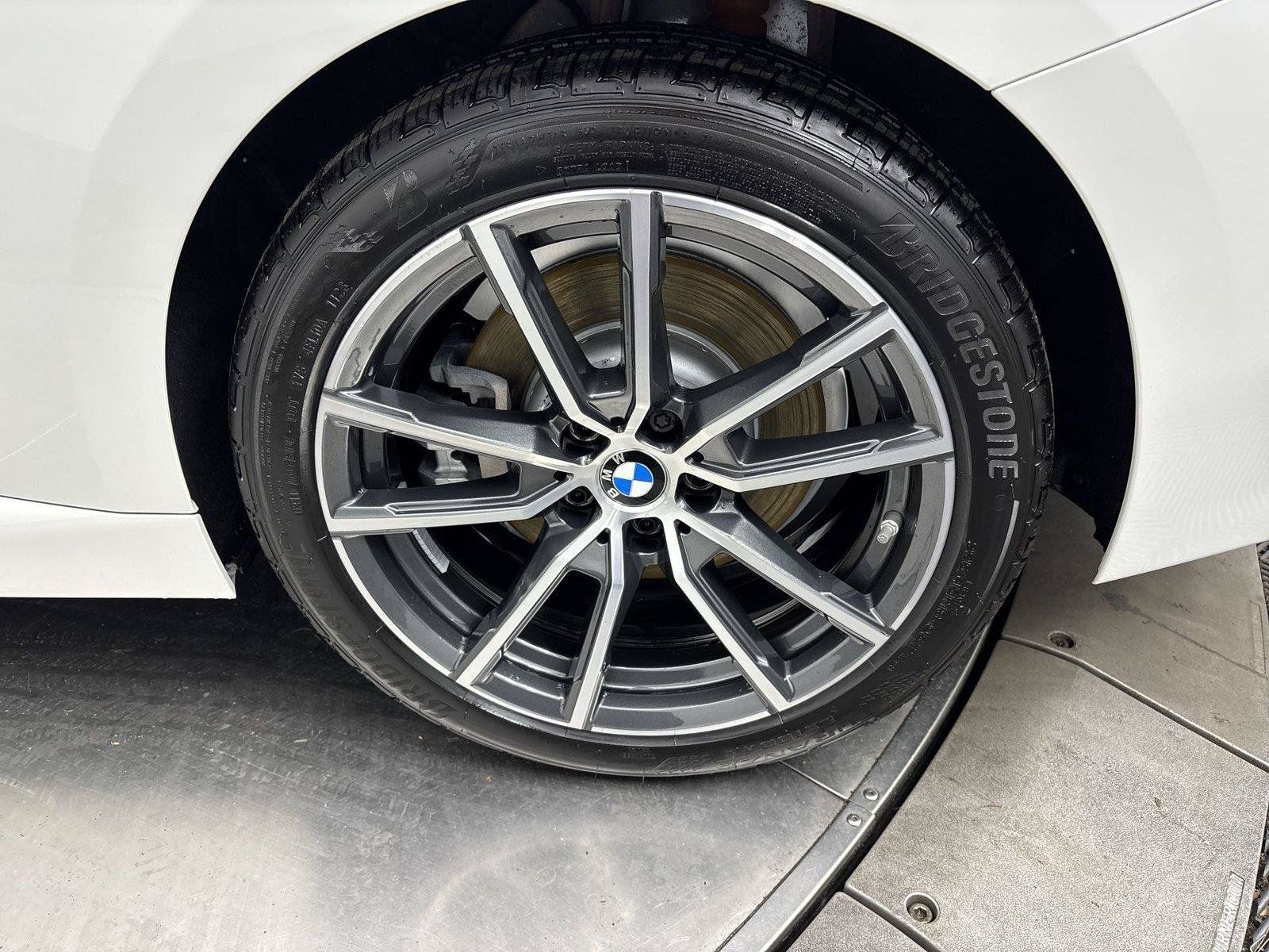 New 2026 BMW 230i xDrive Coupe w/ Convenience Package AWD/4WD image 27