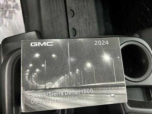 Used 2024 GMC Sierra 1500 Pro w/ Graphite Edition AWD/4WD image 30