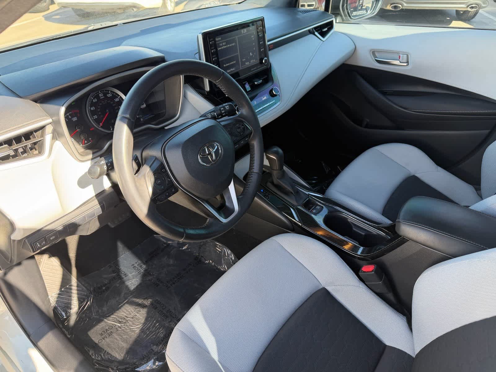 Used 2019 Toyota Corolla SE w/ SE Option Package FWD image 11