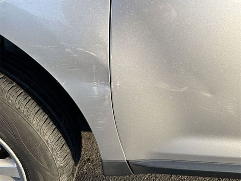 Used 2012 Ford Edge SE image 27