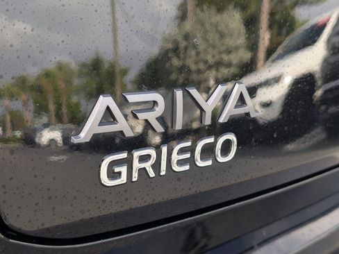Used 2023 Nissan Ariya AWD image 14
