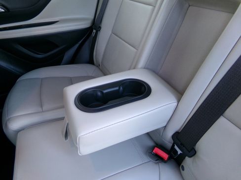 Used 2017 Buick Encore Premium image 32