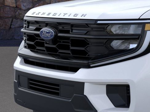 New 2026 Ford Expedition Max Active image 17