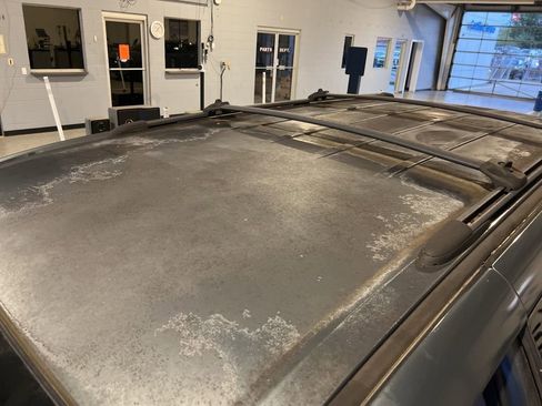 Used 2005 Dodge Grand Caravan SXT w/ Leather Interior Group image 26