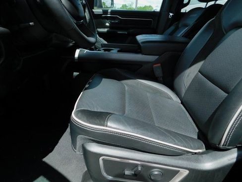 Used 2025 RAM 1500 Laramie image 5