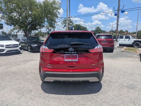 Used 2024 Ford Edge SEL w/ Convenience Package AWD/4WD image 4