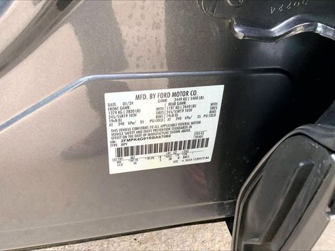 Used 2024 Ford Edge SE w/ Black Appearance Package AWD/4WD image 34