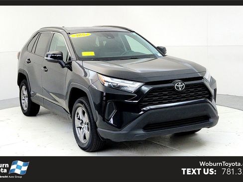 Certified 2025 Toyota RAV4 XLE AWD/4WD image 1