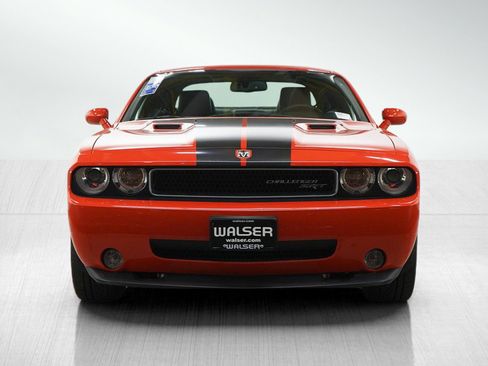 Used 2009 Dodge Challenger SRT8 RWD image 8