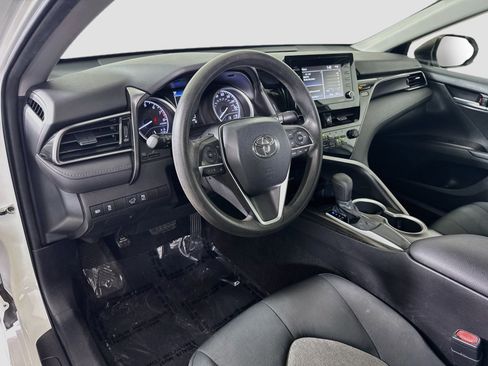 Used 2021 Toyota Camry LE FWD image 22