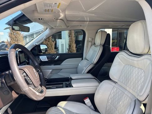 Used 2021 Lincoln Navigator Black Label w/ Cargo Convenience Package image 27