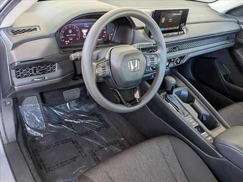 Used 2024 Honda Accord LX image 10