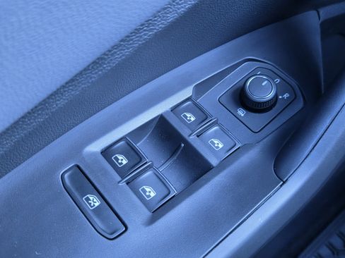 Used 2026 Volkswagen Jetta GLI Autobahn FWD image 29