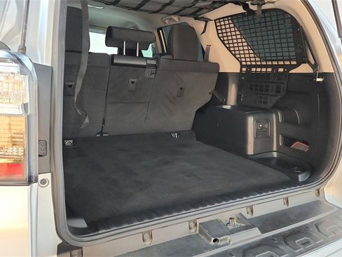 Used 2018 Toyota 4Runner TRD Off-Road image 27