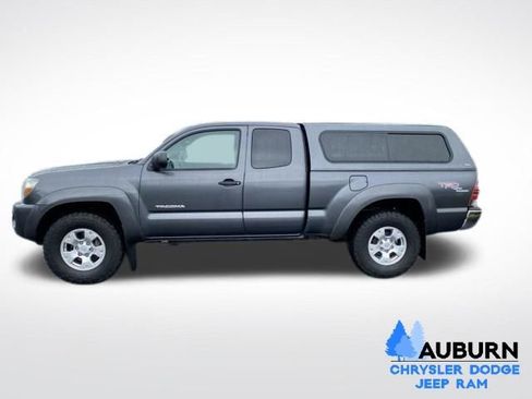 Used 2009 Toyota Tacoma 4x4 Access Cab V6 image 4