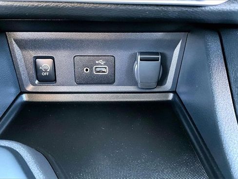 Certified 2025 Nissan Sentra S image 15