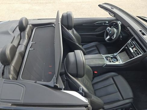 Used 2022 BMW 840i Convertible RWD image 13