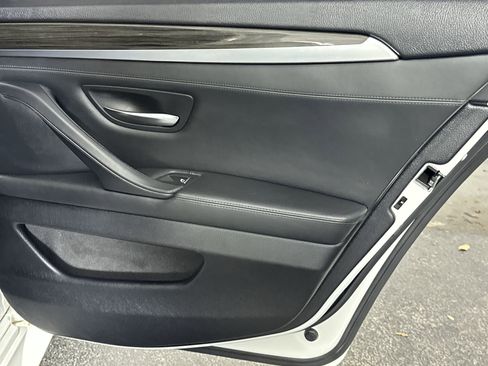 Used 2016 BMW 535i Sedan image 36
