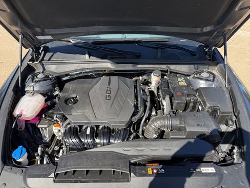 Used 2025 Hyundai Sonata SEL FWD image 32