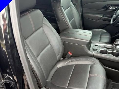 Used 2024 Chevrolet Traverse RS w/ LPO, Floor Liner Package AWD/4WD image 31
