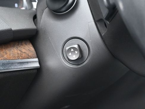 Used 2020 Acura MDX Technology image 16