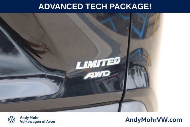 Used 2019 Toyota RAV4 Limited w/ Advanced Technology Package AWD/4WD image 8