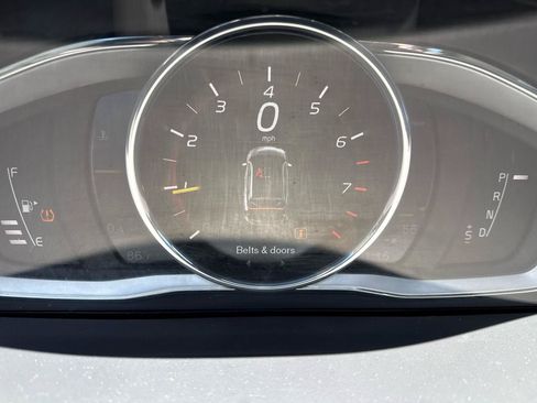 Used 2018 Volvo V60 T5 Dynamic w/ Vision Package FWD image 18