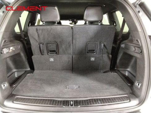 Used 2024 Jeep Grand Cherokee L Laredo AWD/4WD image 11