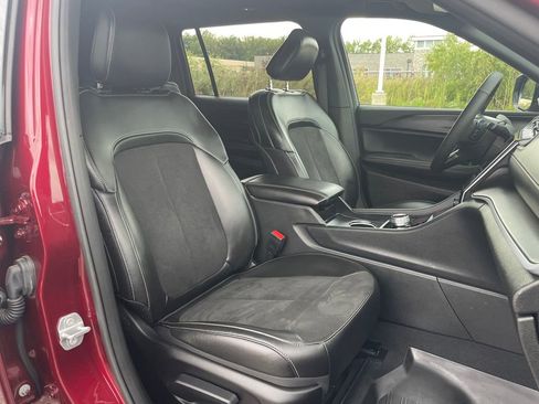 Used 2025 Jeep Grand Cherokee L Altitude w/ Trailer Tow Package image 50