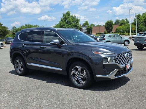 Used 2023 Hyundai Santa Fe SEL w/ Premium Package AWD/4WD image 4