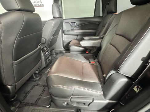 Used 2022 Honda Pilot Black Edition image 33