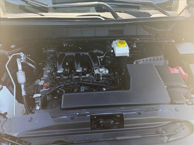 Used 2024 Nissan Pathfinder SV FWD image 25