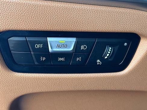 Used 2025 BMW i4 eDrive40 image 35