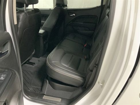 Used 2021 GMC Canyon Denali image 17