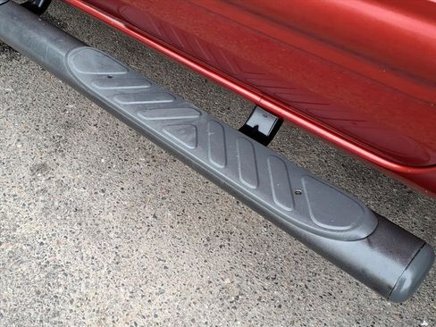 Used 2015 Nissan Frontier SL image 14